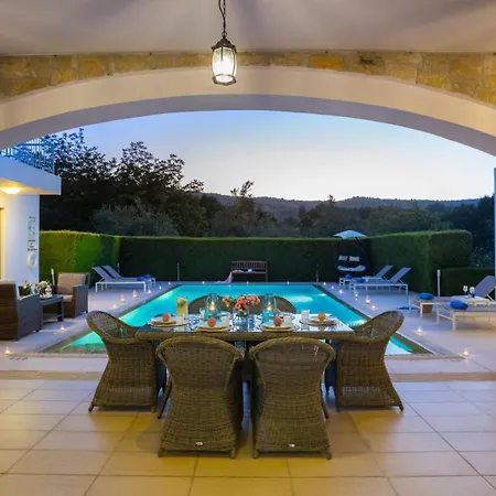 Stephanos Villa
